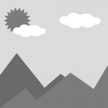 立牌广告PP相纸上雾输出+立架